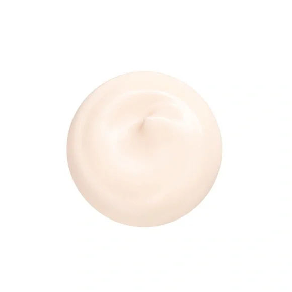 Shiseido Essential Energy Hydrating Day Cream SPF 20 w/ Hyaluronic Acid - Picture 3 of 8